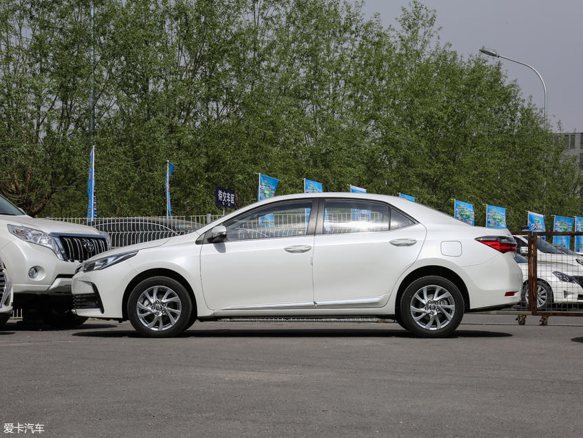 速腾1.4t和卡罗拉1.2t选哪个,速腾1.4t和卡罗拉1.2t哪个省油