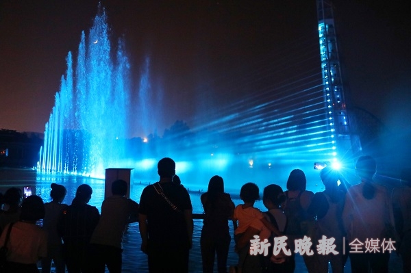 夜上海流连浪漫约会五星民宿,夜玩上海