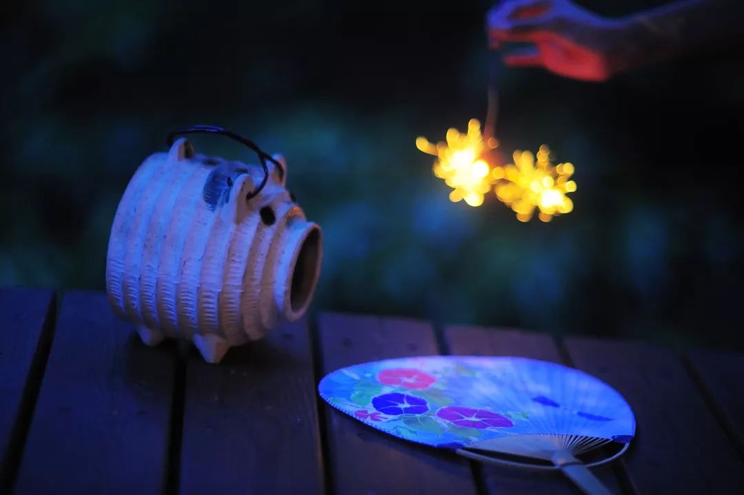 瞬间的璀璨，日本“線香花火”