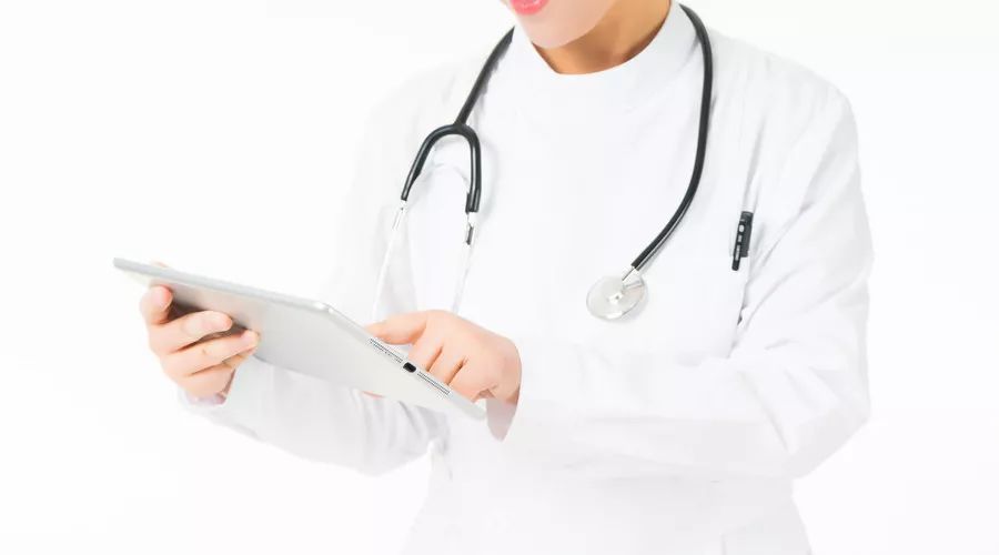 屁股痒肛裂怎么治疗,屁股干裂是肛裂吗