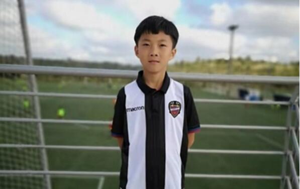 四川成都少年入选皇马训练营,中国小孩进西甲青训