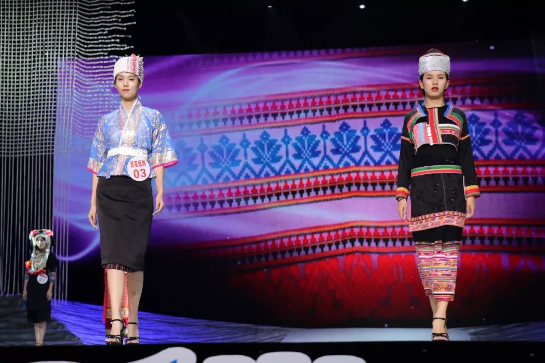 德宏五种少数民族服饰走秀音乐,云南少数民族服饰秀