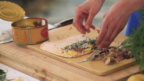 世界第一臭的食物,挑战世界最臭食物瑞典鲱鱼