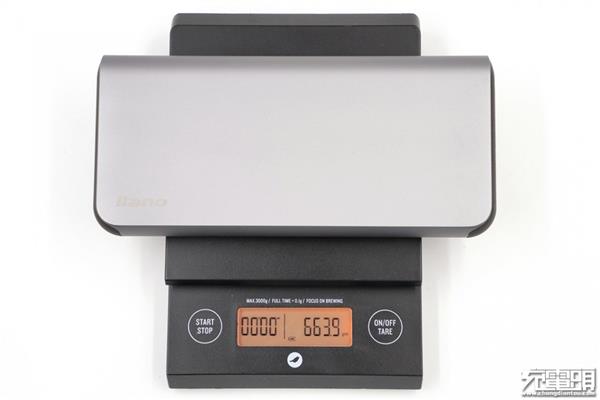 绿巨能65w充电器怎么样,绿巨能笔记本充电器测试