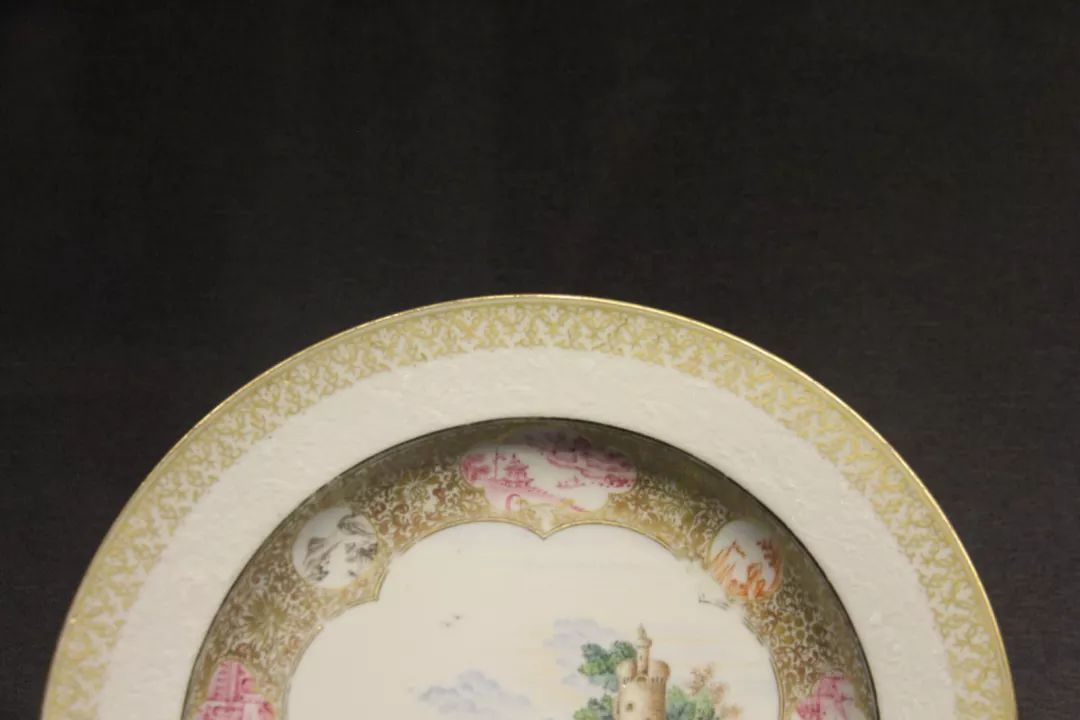 展览|励志史:“模仿”景德镇逆袭成“欧洲第一名瓷”