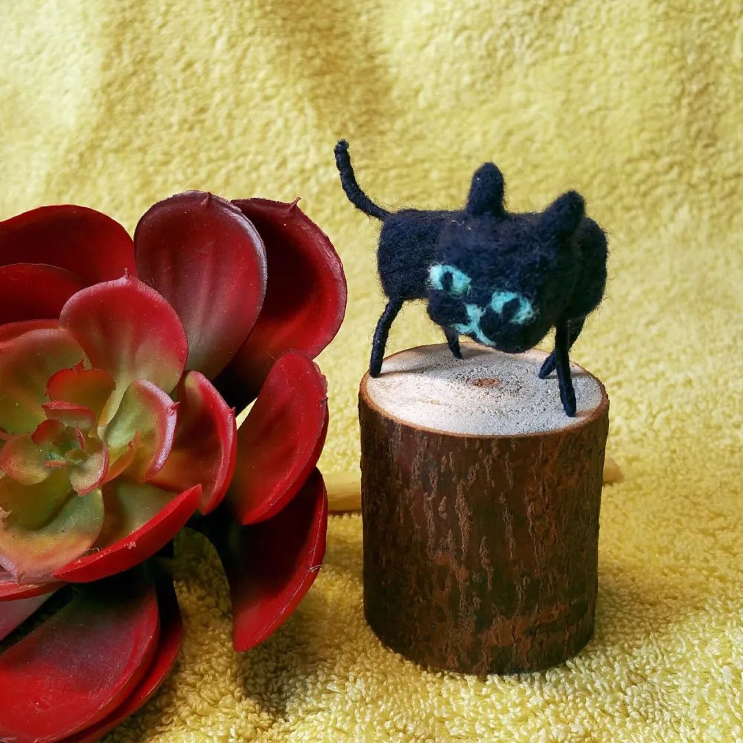 她把幻想做成超萌玩偶！教你创作属于自己的爱心手作「免费公开课●大大微讲堂」