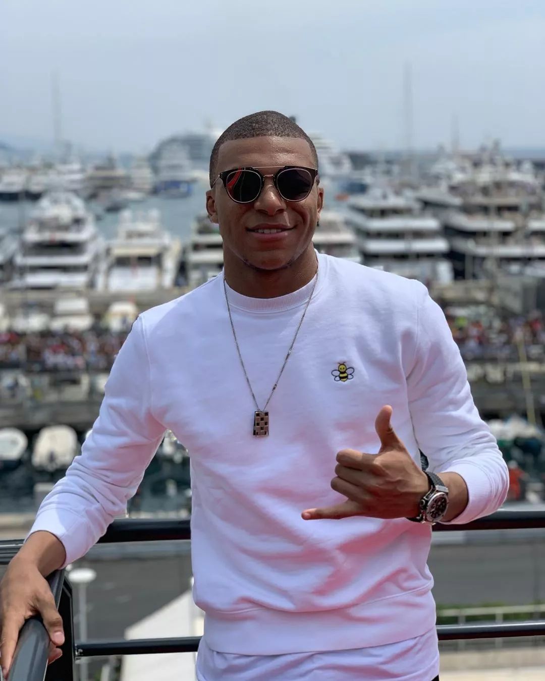 19岁拿世界杯冠军,19岁拿世界杯冠军的球员