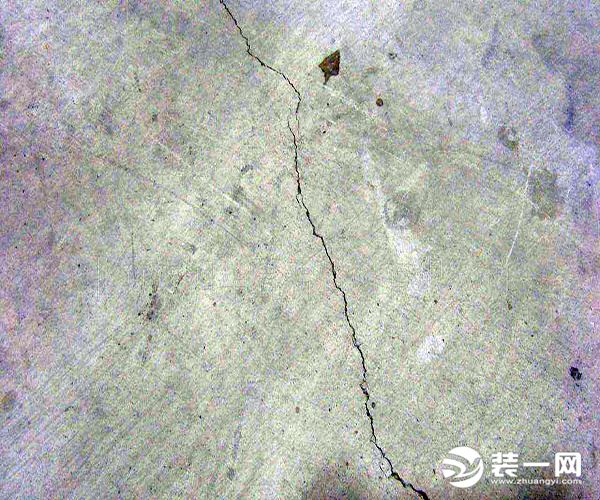 处理水泥地面裂缝的最佳方法,地面水泥裂缝开了拿什么修补