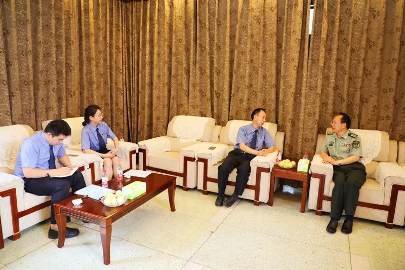 八一慰问消防战士,八一建军节致敬最可爱的人