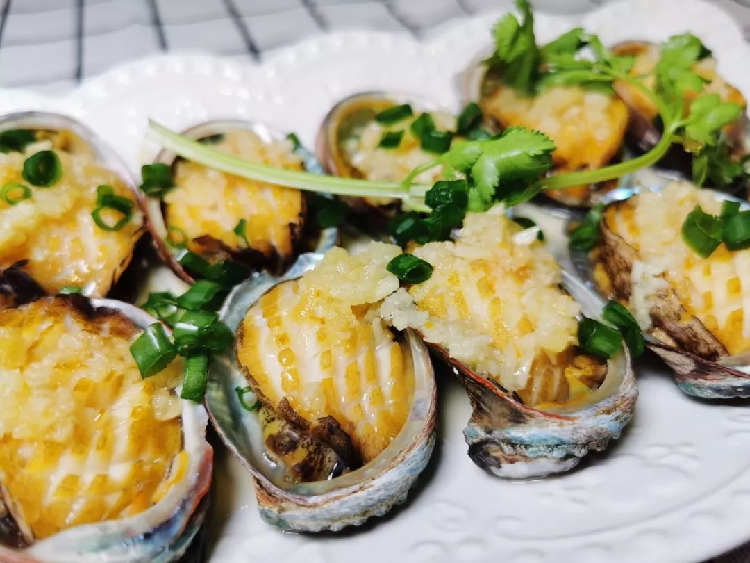 攻略|这个夏天没去过钦州三娘湾，敢说你吃过海鲜？