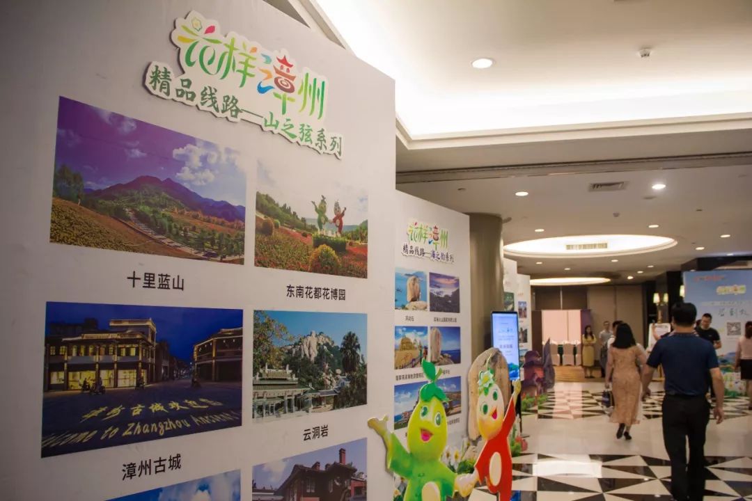 鎱㈠婕冲窞,鎱㈠鏂囨梾