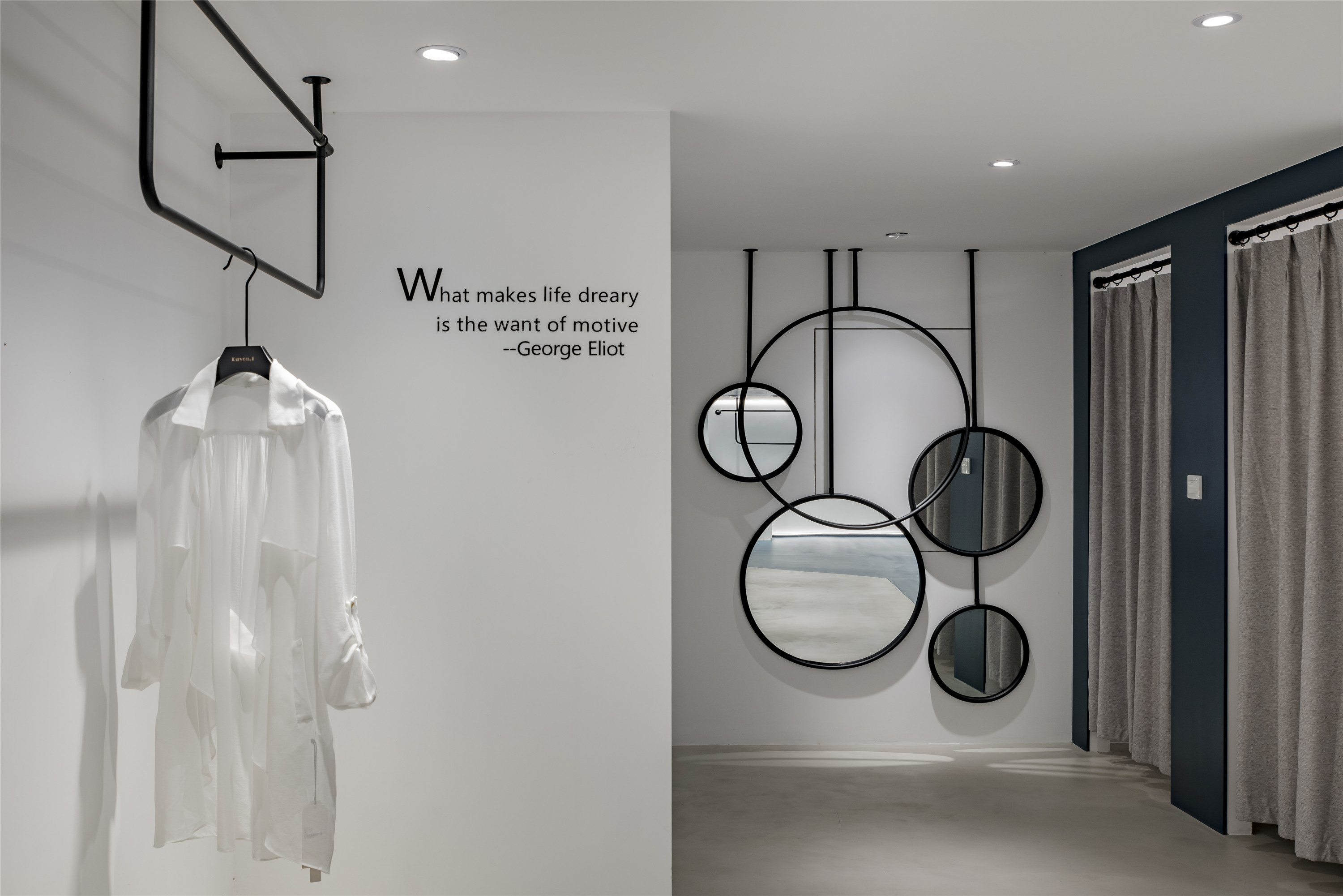 叁研社设计丨Ravent.T沉浸式女装体验店