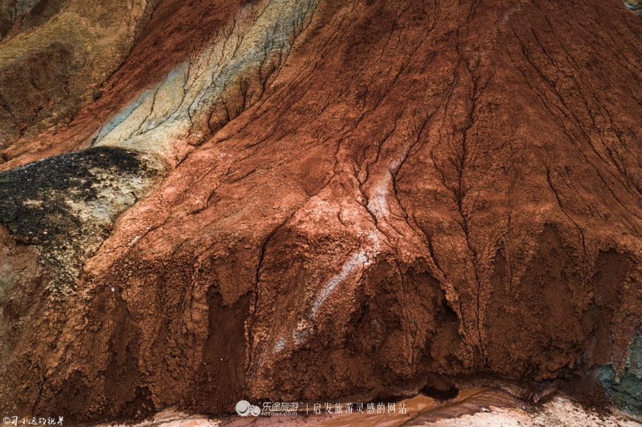 带你看绝美的七彩丹霞,最值得一游的七彩丹霞