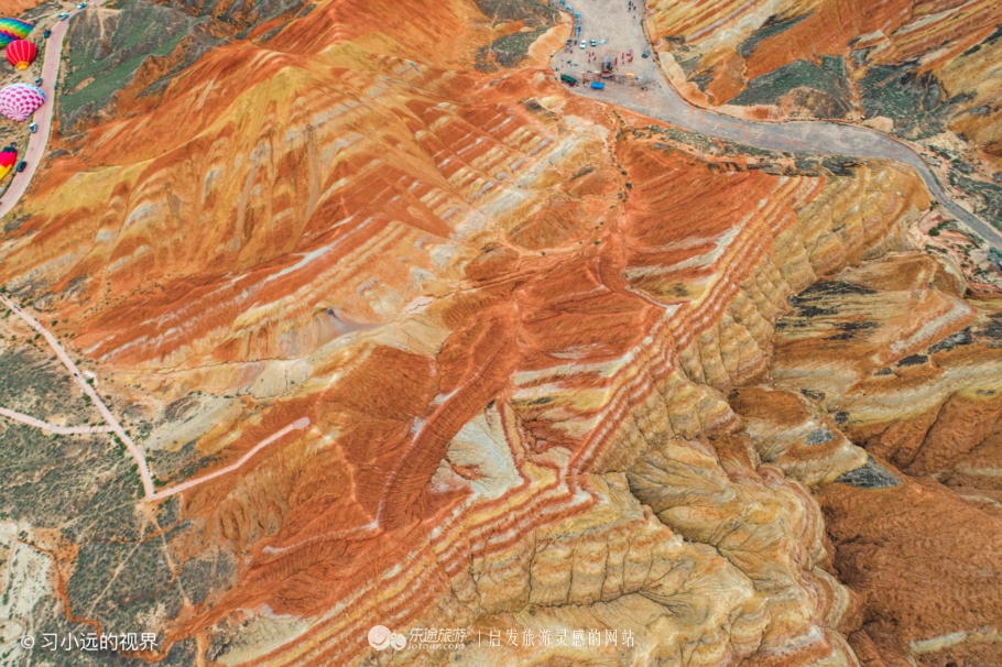 带你看绝美的七彩丹霞,最值得一游的七彩丹霞