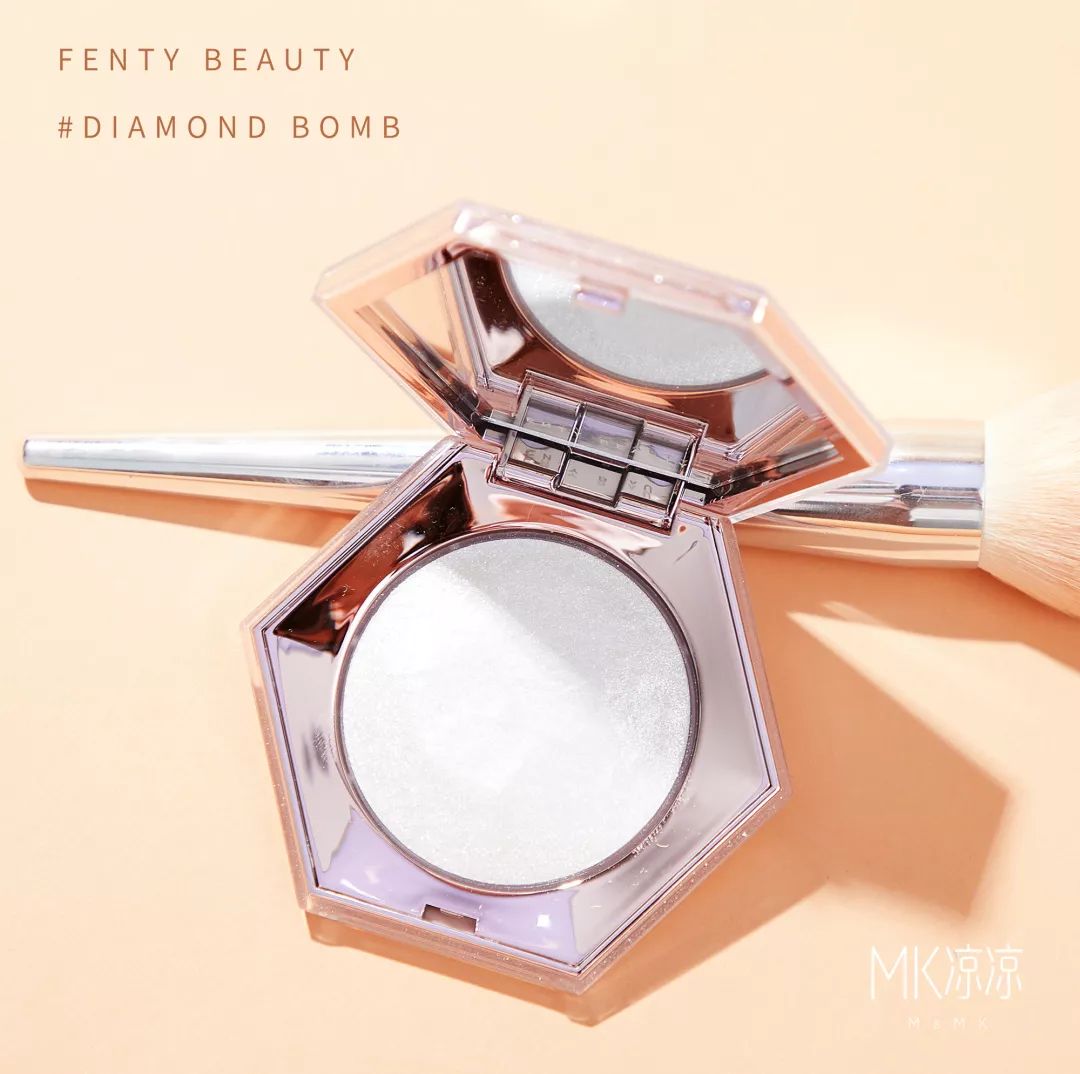 FentyBeauty新品发布会,fentybeauty新品01
