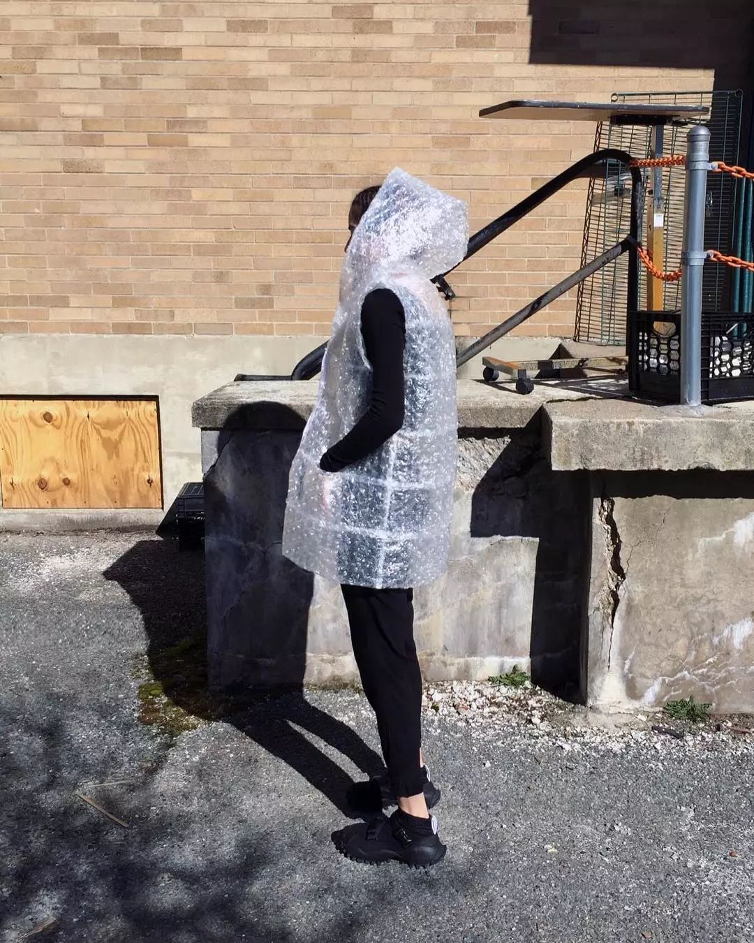 现在年轻人无聊,为啥现在年轻人恋爱那么无聊