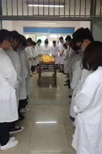 30岁上海姑娘抗癌日记,25岁女孩讲述抗癌岁月