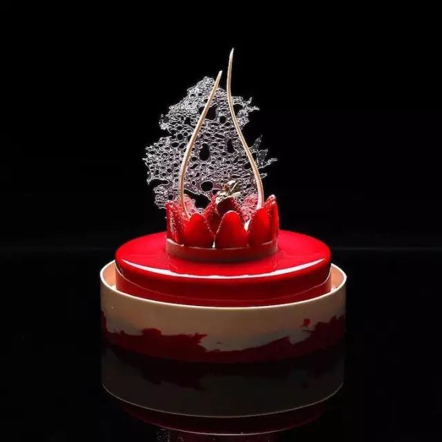 用专业建筑设计技艺做蛋糕是什么体验？
