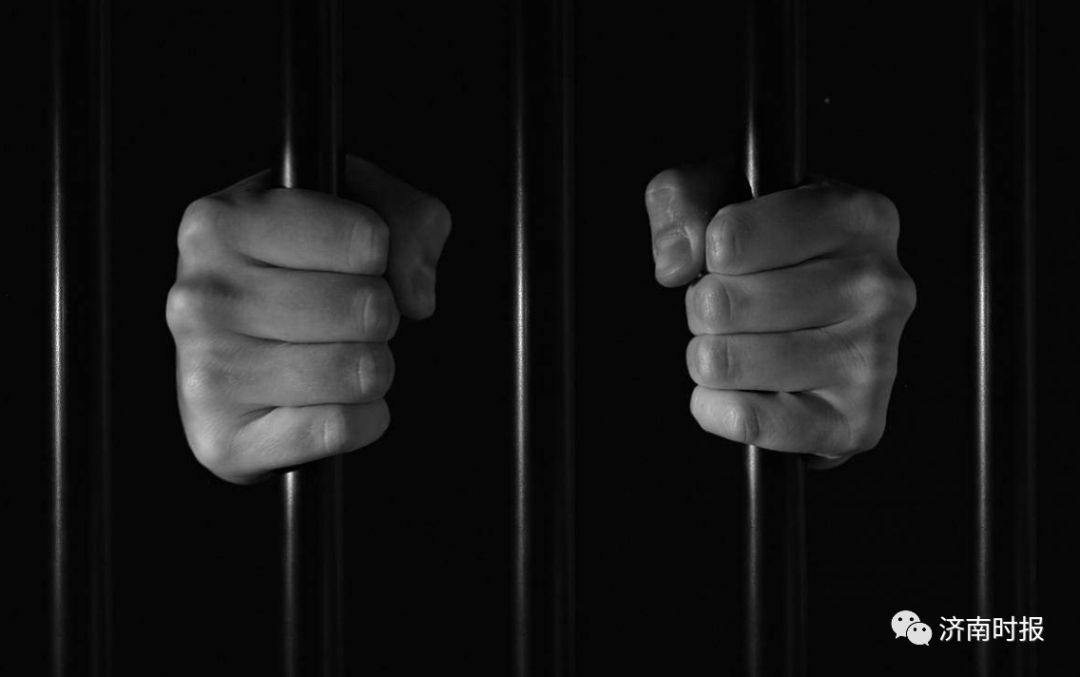 大快人心！济南一90后男子尾随8岁女孩进女厕施暴！获刑13年