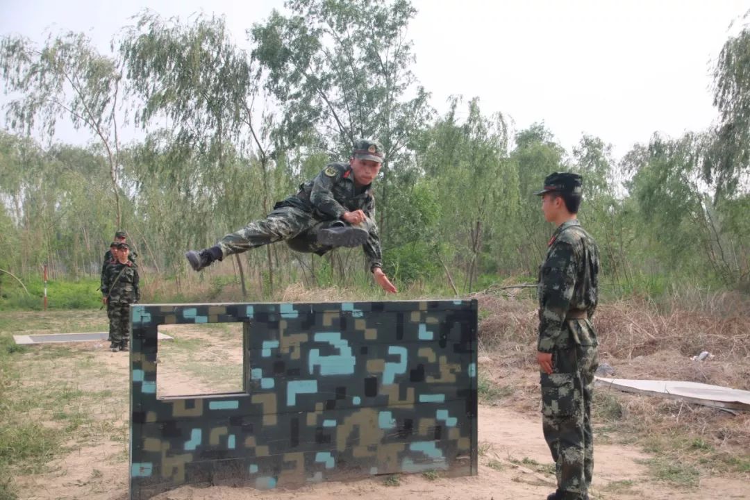 军营之星新兵,军旅生涯结束新的岗位启航