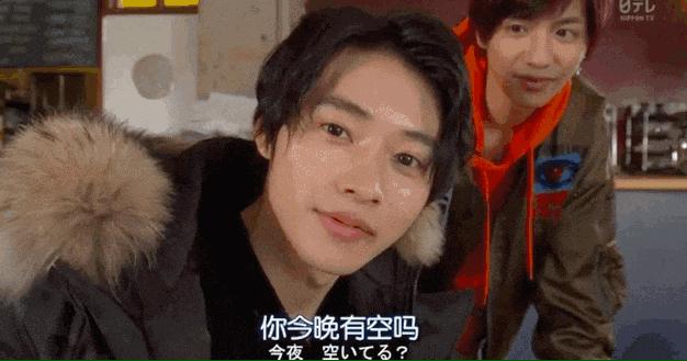 *拍偷**岛国牛郎店，一夜狂揽5500万，比男优更赚钱的就是他了