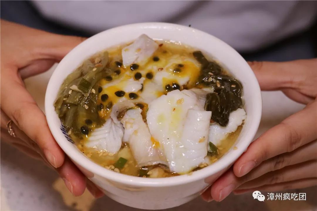 100元左右吃到豪华大餐！聚餐太合适！6款蛙锅！2款酸菜鱼！实力出众