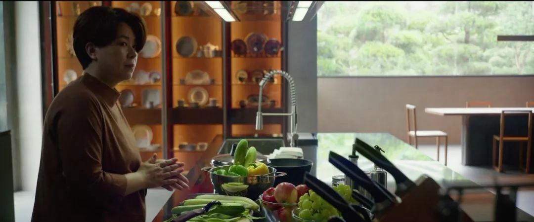 看完戛纳获奖电影《寄生虫》，秒get豪宅怎么设计才没有暴发户感