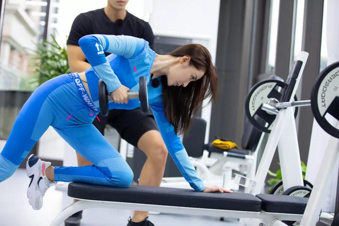 减肥真人秀画风跑偏变吃播？“太子妃”坚守底线不忘初心