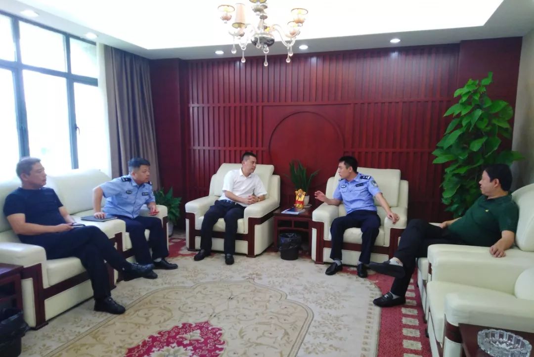 党建引领新思路警企联动促发展,警企党建共建促发展