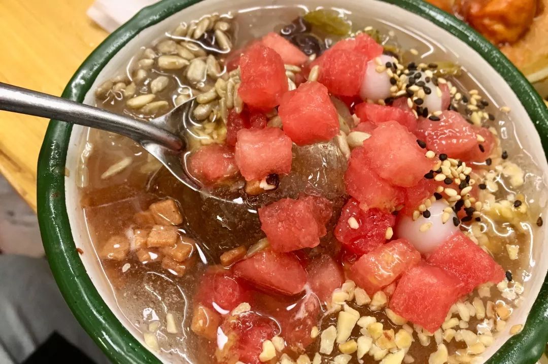 姝ｅ崡榻愬寳鐏攨涓蹭覆鍥㈣喘,姝ｅ崡榻愬寳鐏攨涓蹭覆