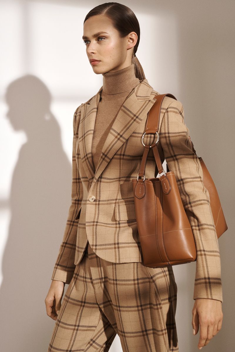 今年秋装流行什么款,今年秋装