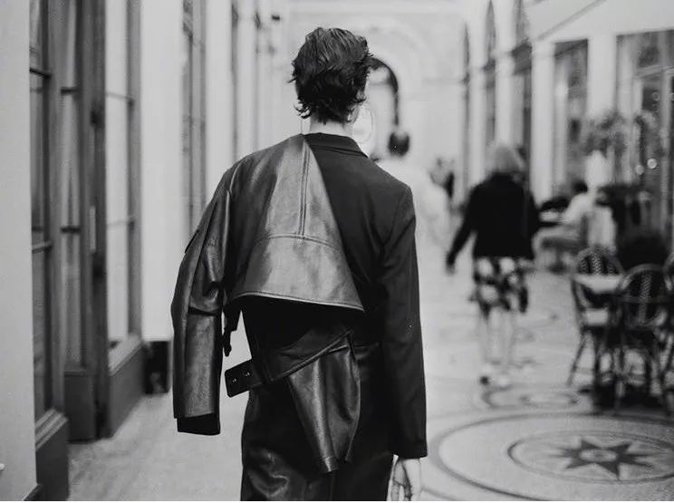 今年秋装流行什么款,今年秋装