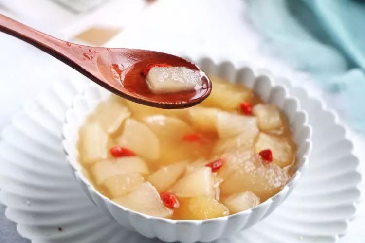 感冒咳嗽有白痰吃什么止咳化痰药,反复咳嗽一款汤润肺清燥止咳化痰