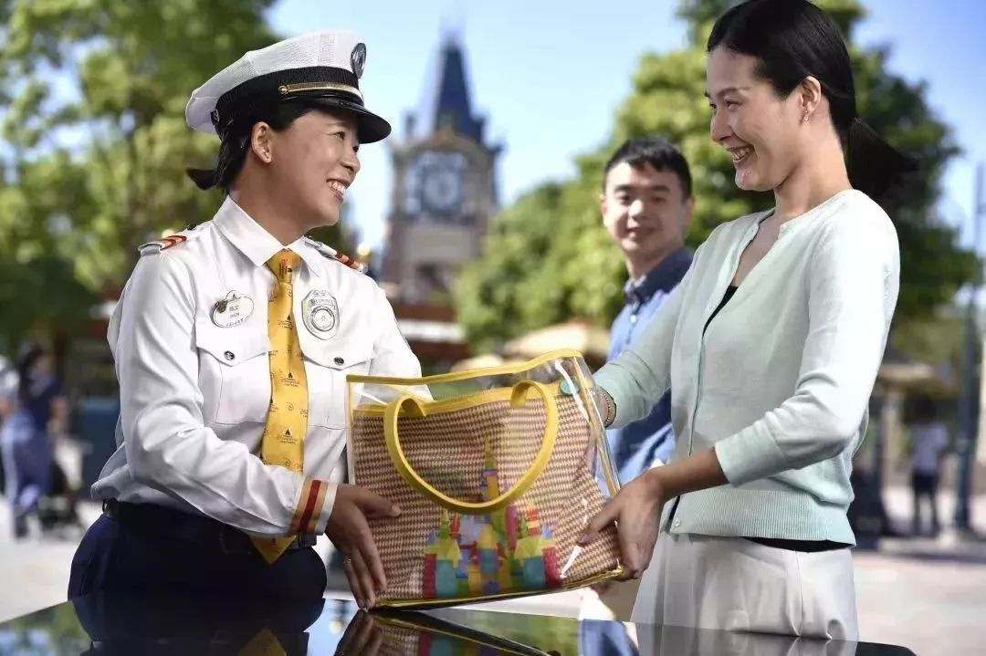 上海迪士尼小镇招聘,迪士尼度假区工作招聘怎么办