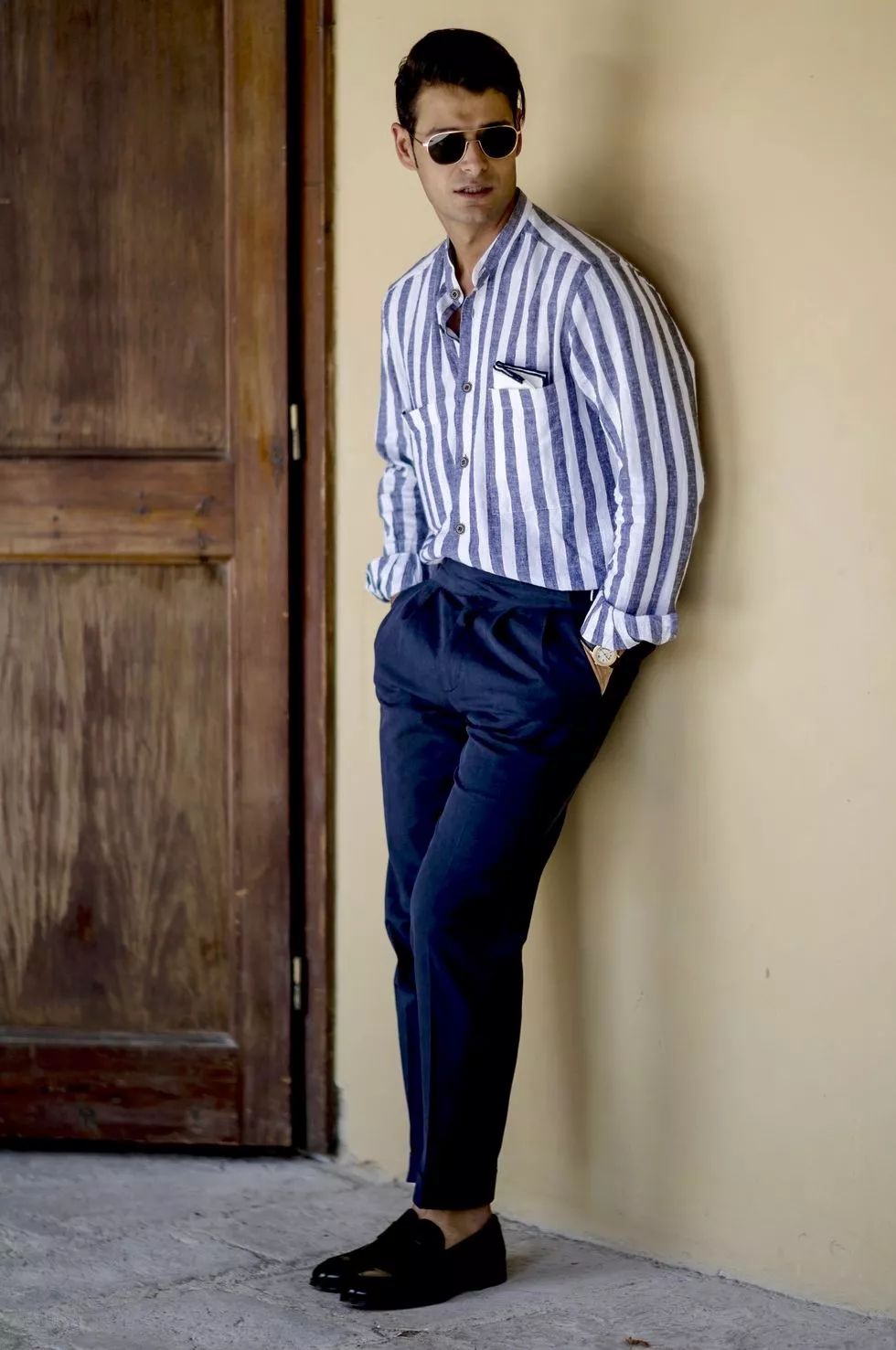 男人穿什么显得有钱,穿浅色裤子的男人性格