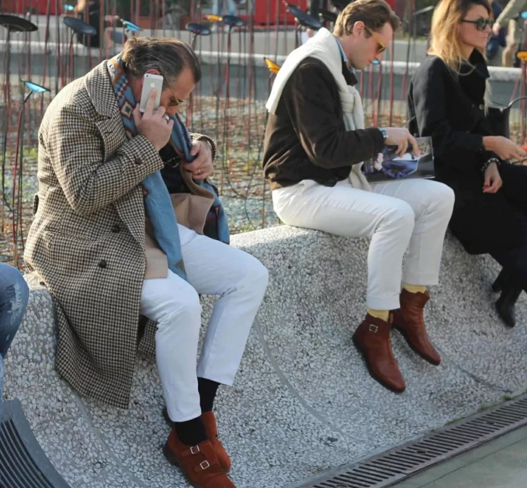 男人穿什么显得有钱,穿浅色裤子的男人性格