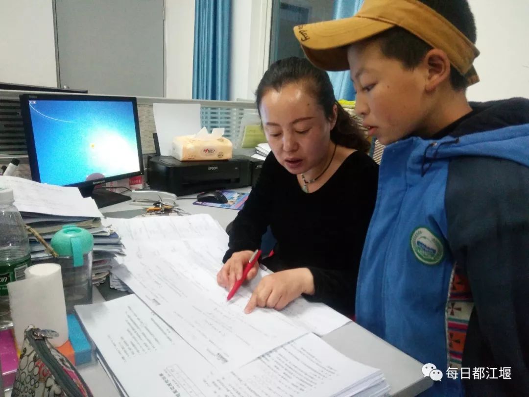 成都优秀教师名单公布,祝贺受表彰的优秀教师