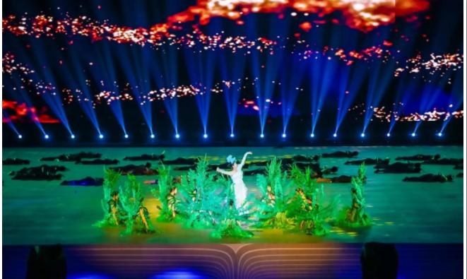 黄冈校运会开幕式入场表演,美爆了黄冈市五运会开幕式