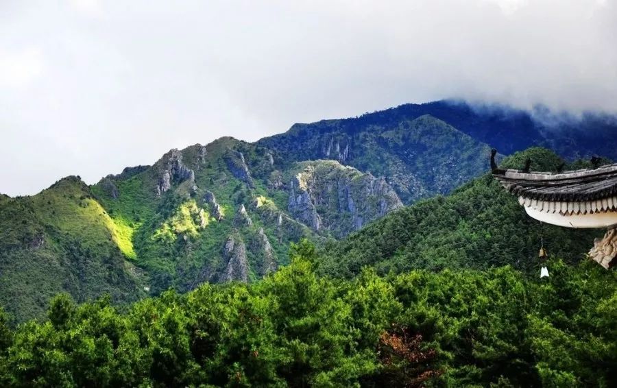 周边游丨苍山到底是座什么山？