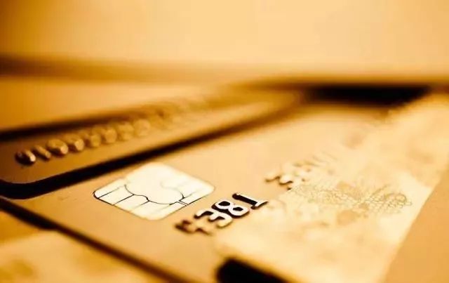 身份信息被冒用办理信用卡怎么办,冒用身份证办信用卡谁的责任