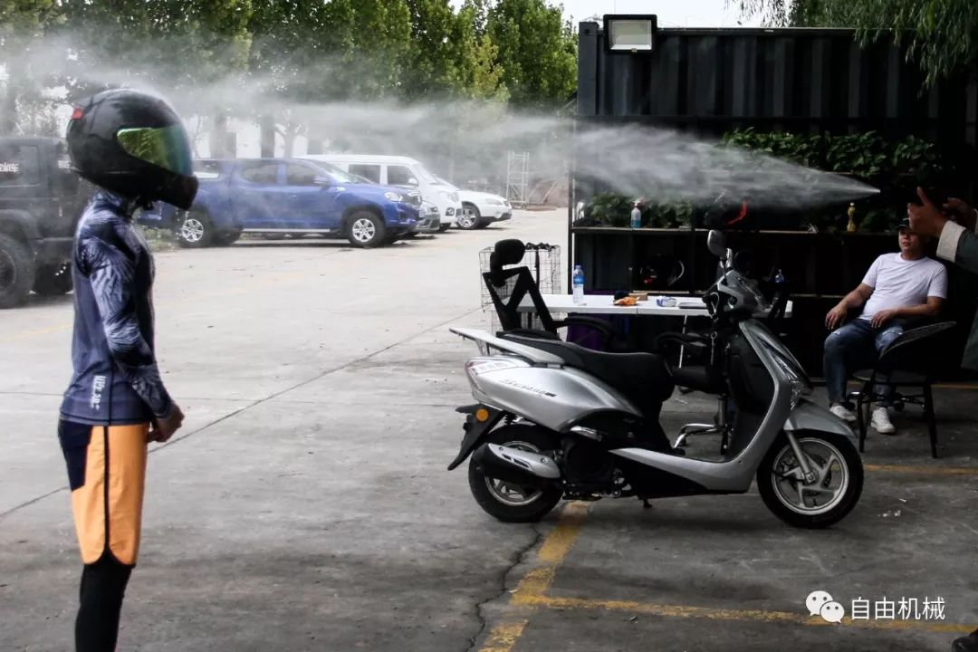 售价不到两千的国产碳纤盔，AVAX-Helmet开箱体验丨把玩