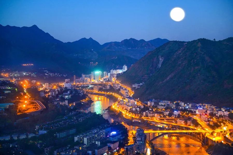 壮丽70年奋斗新时代的相关资料,攀钢发展历程