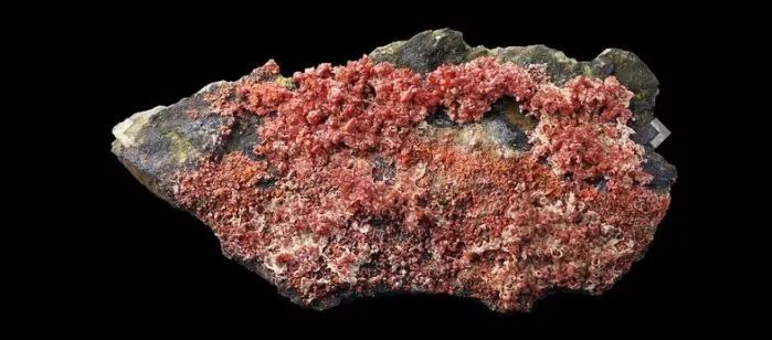 假如绿松石会说话,如果金属会说话的故事