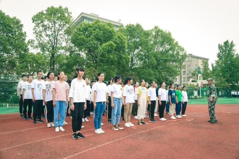 东台中学军训,东台初中军训