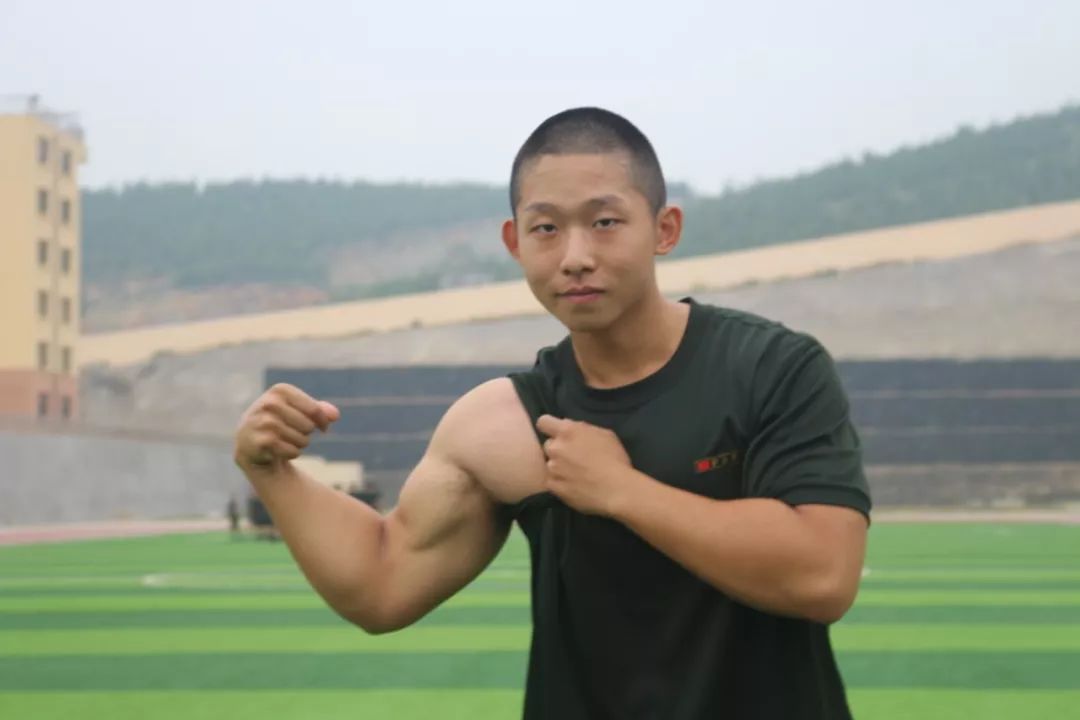 军营之星,新兵军营之星