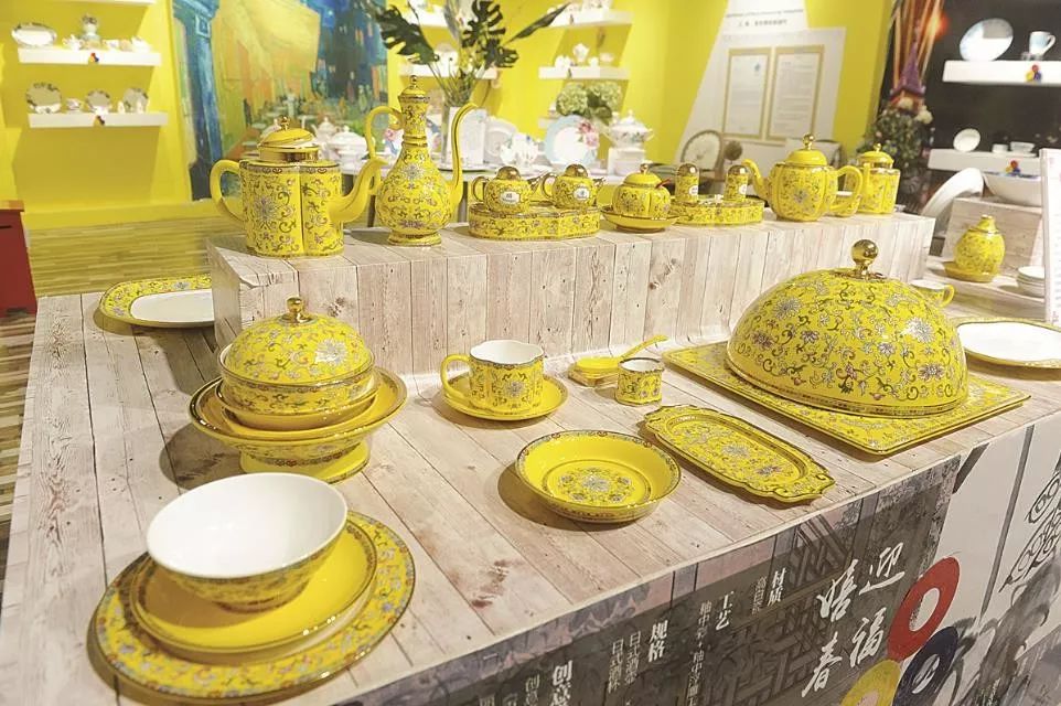 壮丽七十年奋斗新时代视频,壮丽70年奋斗新时代总结