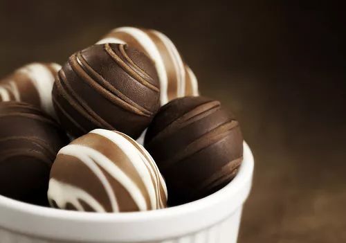 儿童为什么要少吃巧克力,常吃巧克力有哪些好处和坏处