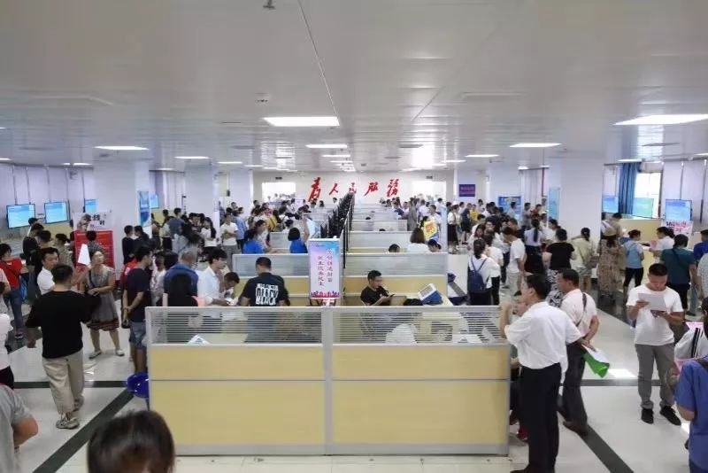 应届毕业生就业新政策国企,柳州毕业生求职创业补贴发放时间