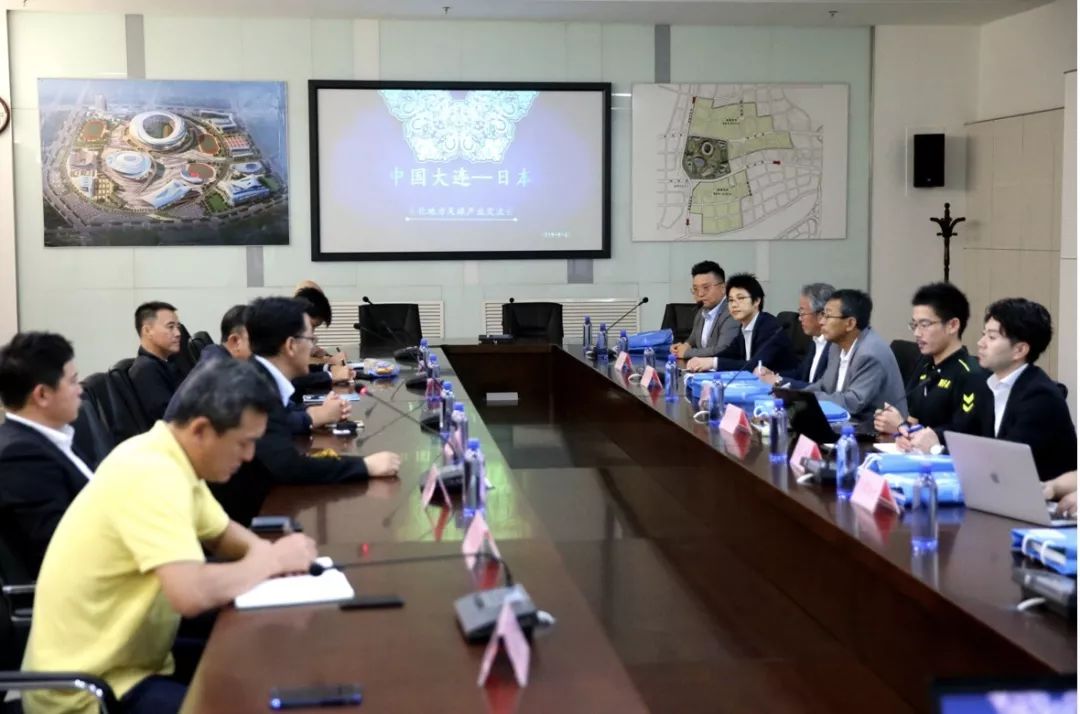 日本韩国足球联手,日本足球青训交流比赛