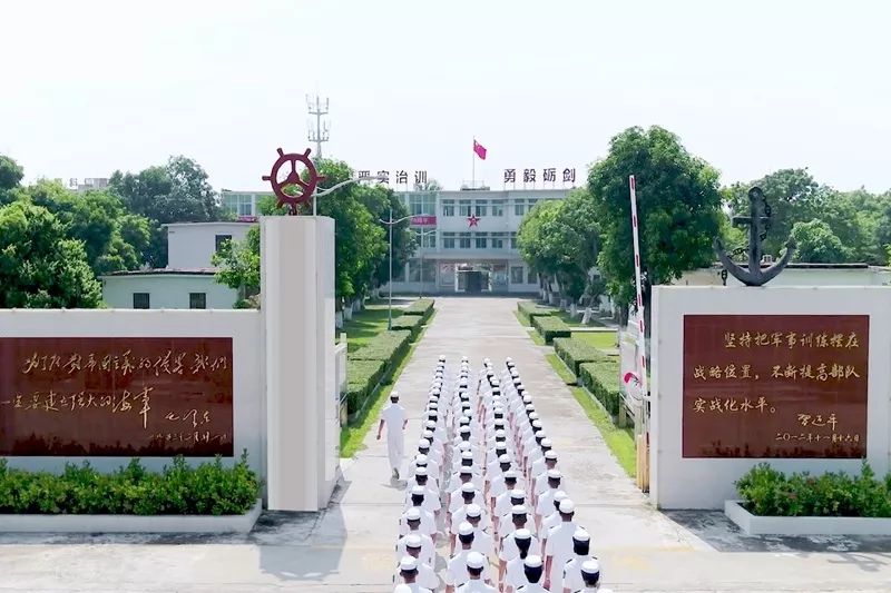 海军院校训练真实视频,海军战队训练真实视频